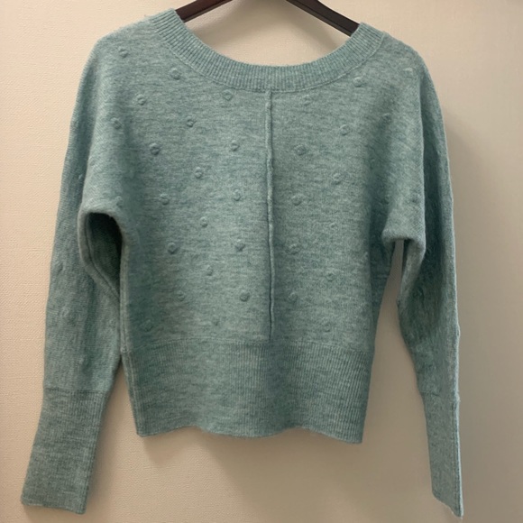 William Rast Sweaters - WILLIAM RAST - Blue polka dot sweater with v back